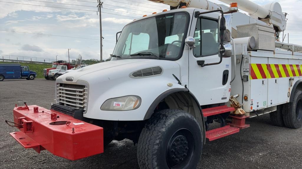 2007 FREIGHTLINER BUSINESS CLASS M2 BUCKET TRUCK