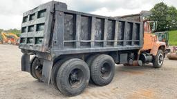 1976 FORD 9000 TANDEM AXLE DUMP TRUCK