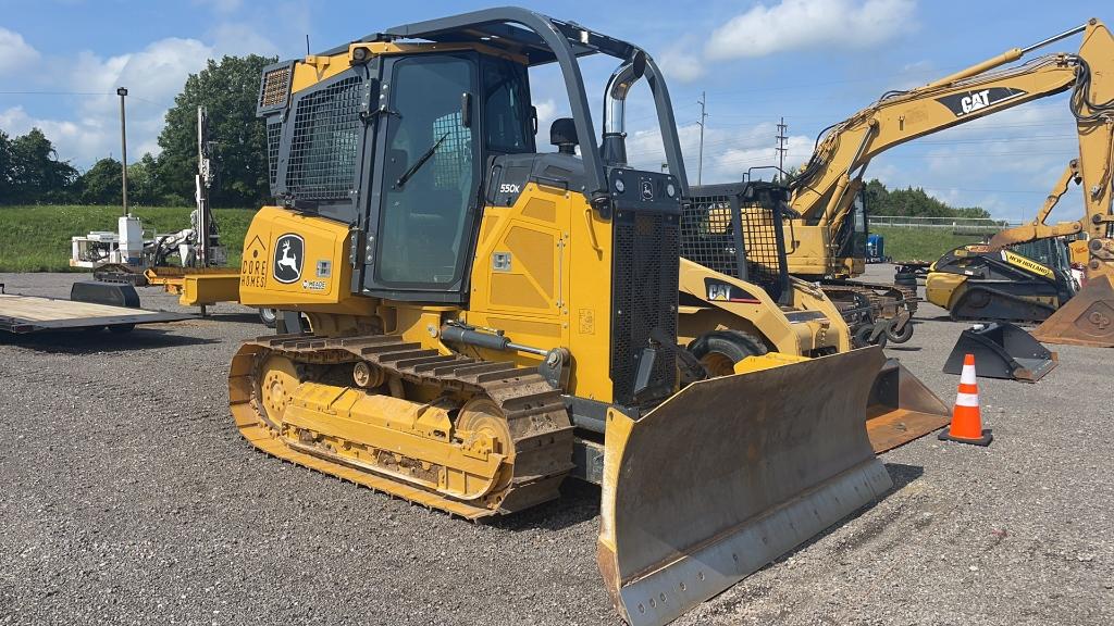 DEERE 550K DOZER