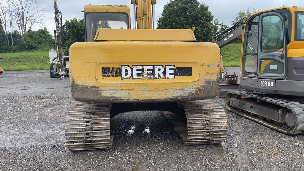 JOHN DEERE 490E EXCAVATOR