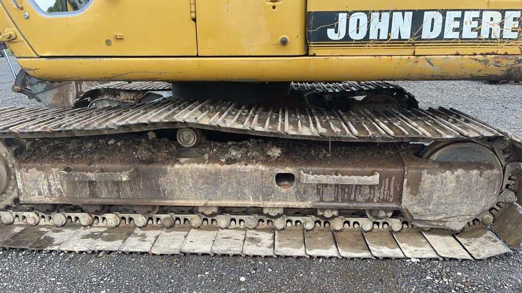 JOHN DEERE 490E EXCAVATOR