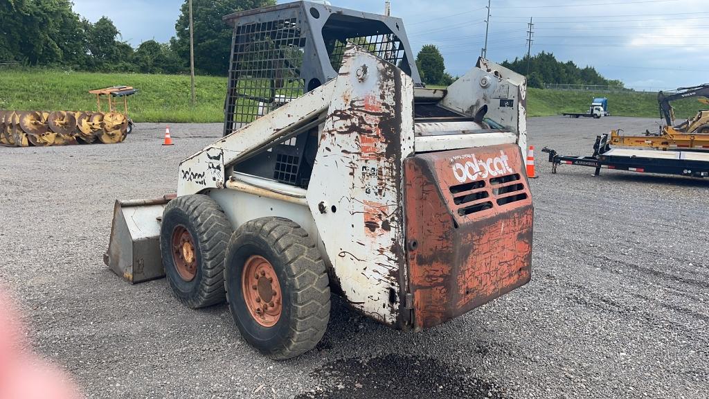 BOBCAT 843 SKID STEER