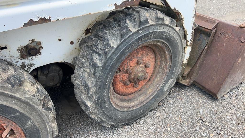 BOBCAT 553 SKID STEER