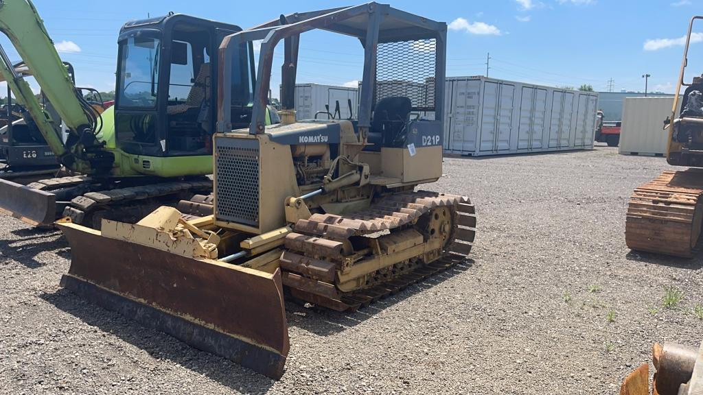 KOMATSU D21P-6 DOZER