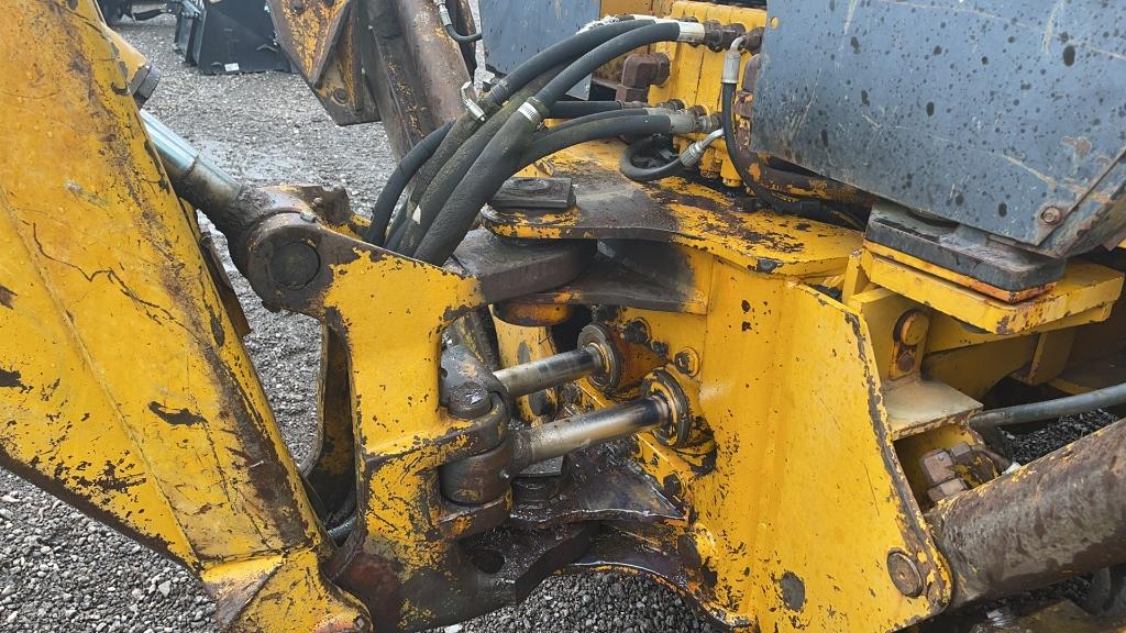 JOHN DEERE 310C BACKHOE LOADER