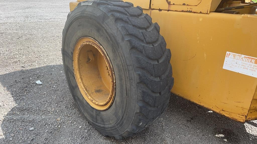 DRESSER 520C ARTICULATED WHEEL LOADER