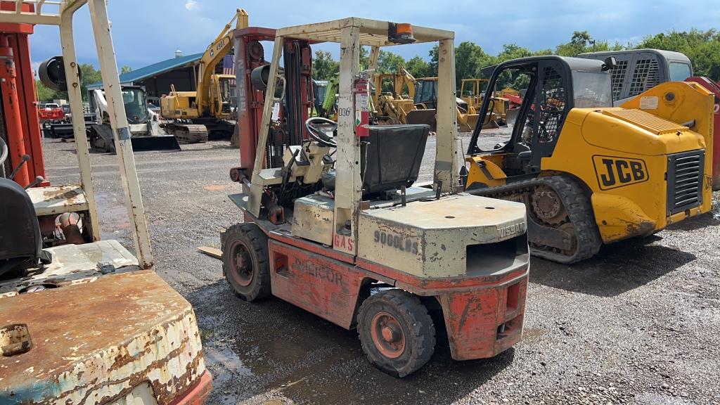 NISSAN FORKLIFT