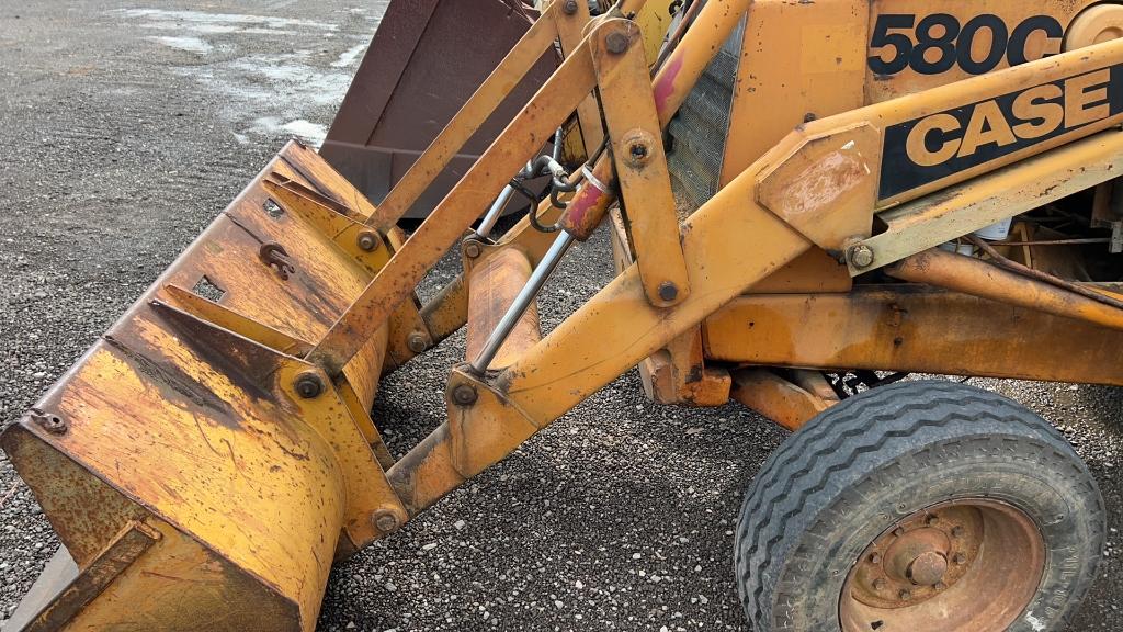 CASE 580C BACKHOE