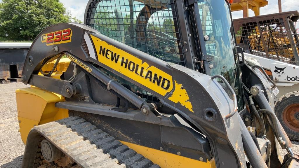 NEW HOLLAND C232 TRACK SKID STEER