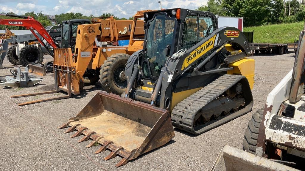 NEW HOLLAND C232 TRACK SKID STEER