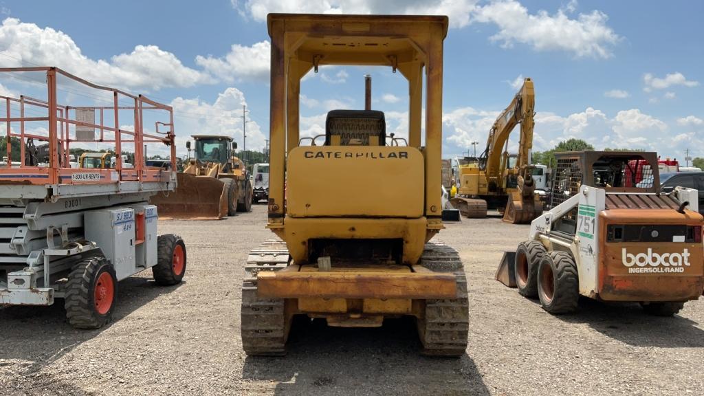 CAT 941B TRACK LOADER