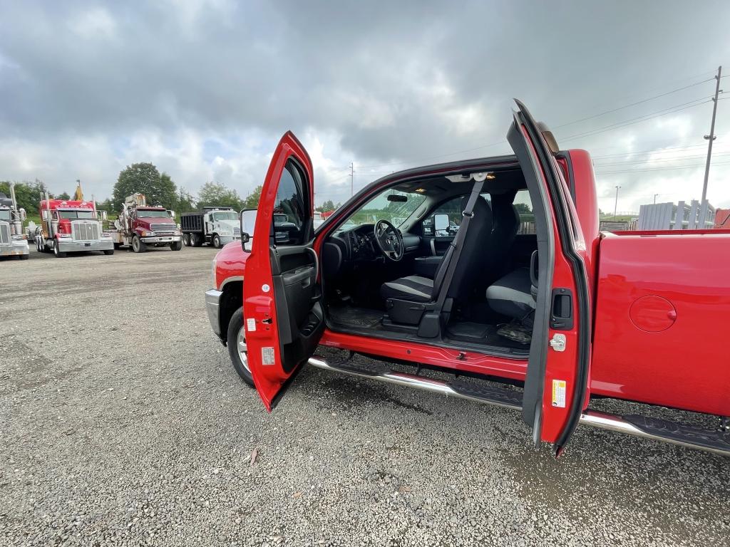 2011 CHEVY LT 2500HD EXT CAB PICKUP TRUCK