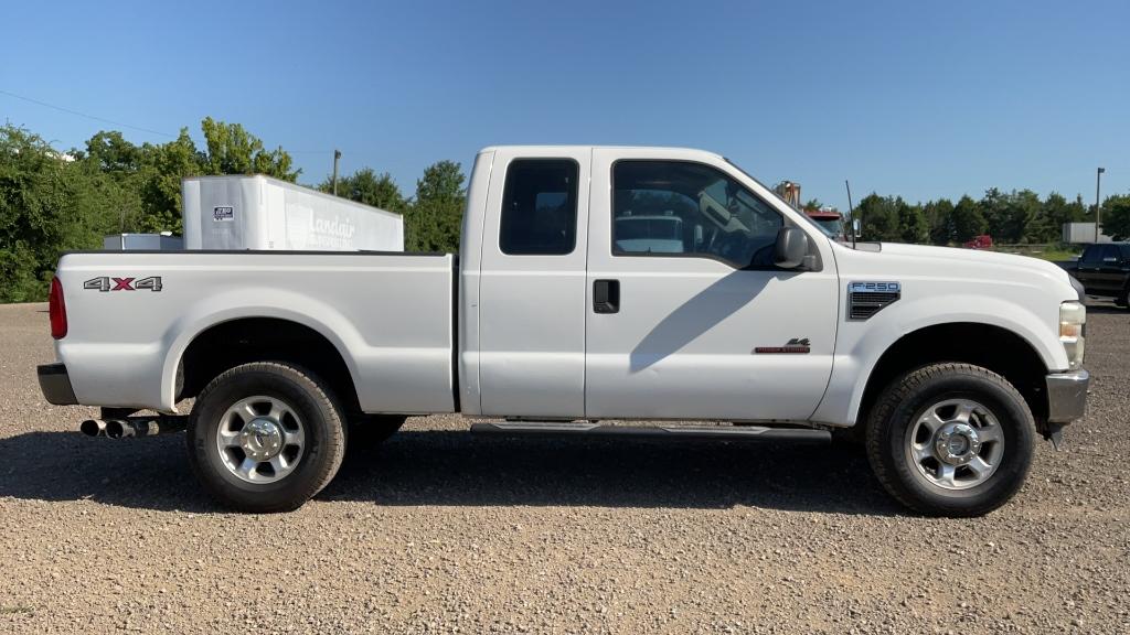 2008 FORD F-250 EXTENDED CAB PICKUP TRUCK