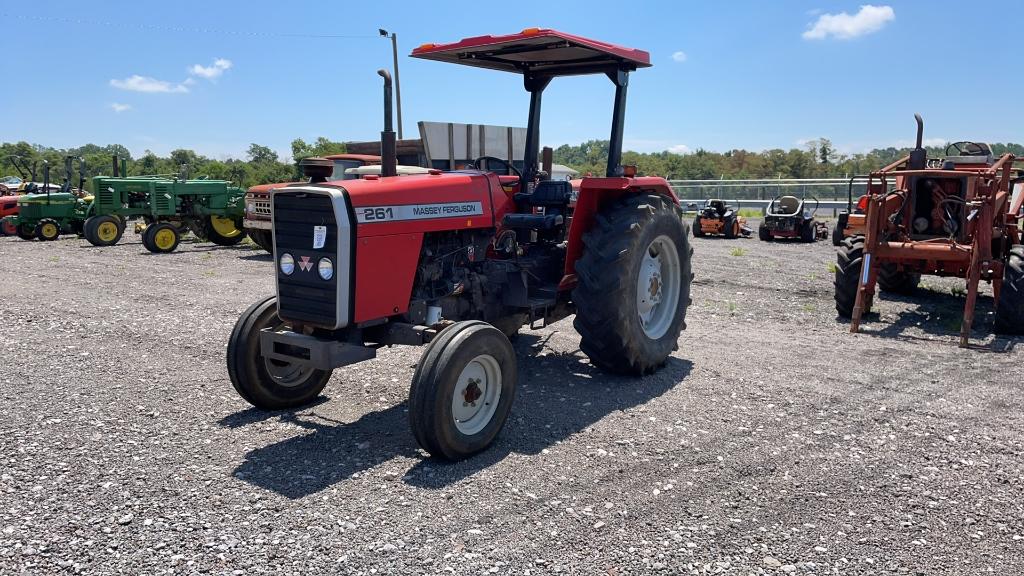 MASSEY FERGUSON 261 TRACTOR