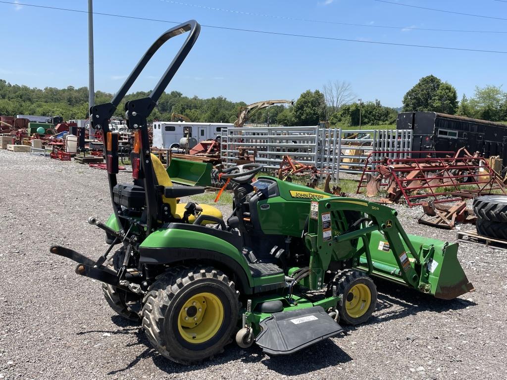 JOHN DEERE 1025R TRACTOR