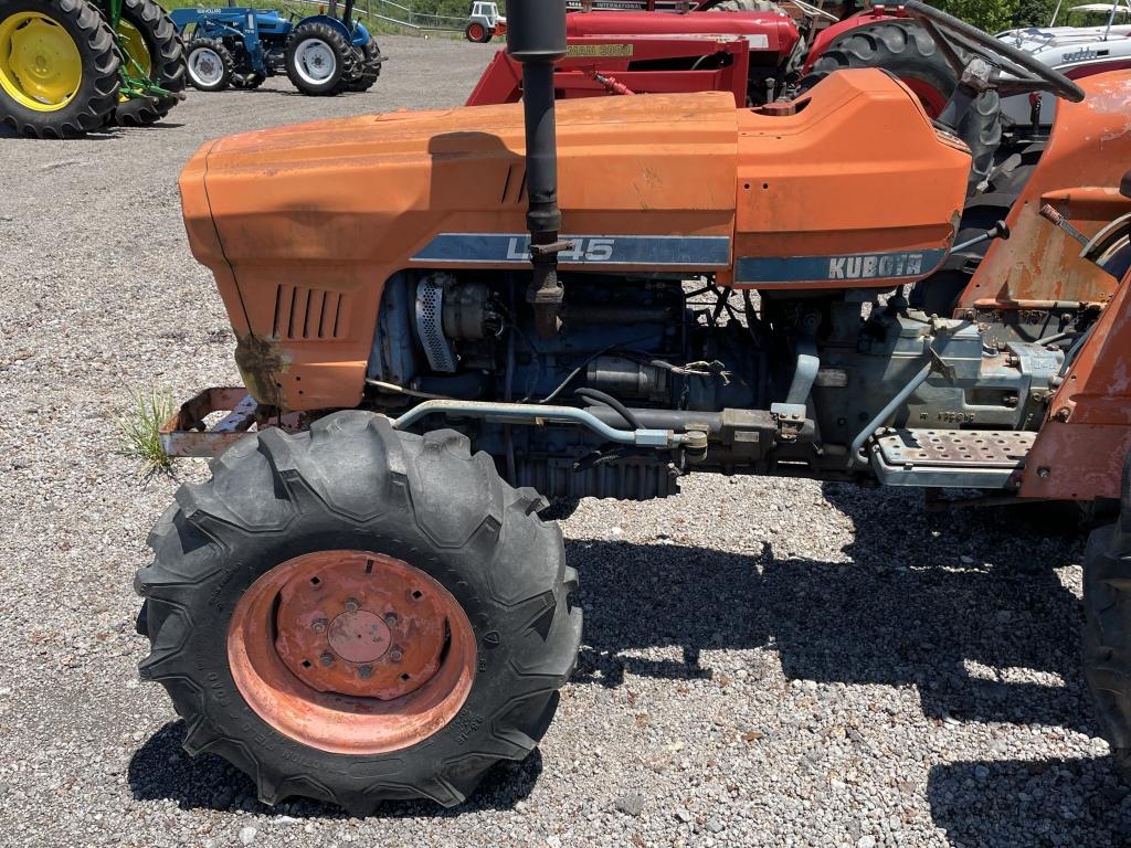 KUBOTA L345 TRACTOR