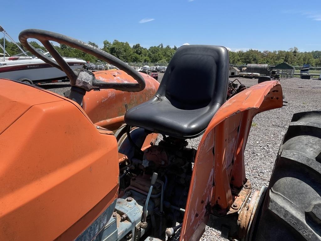 KUBOTA L345 TRACTOR