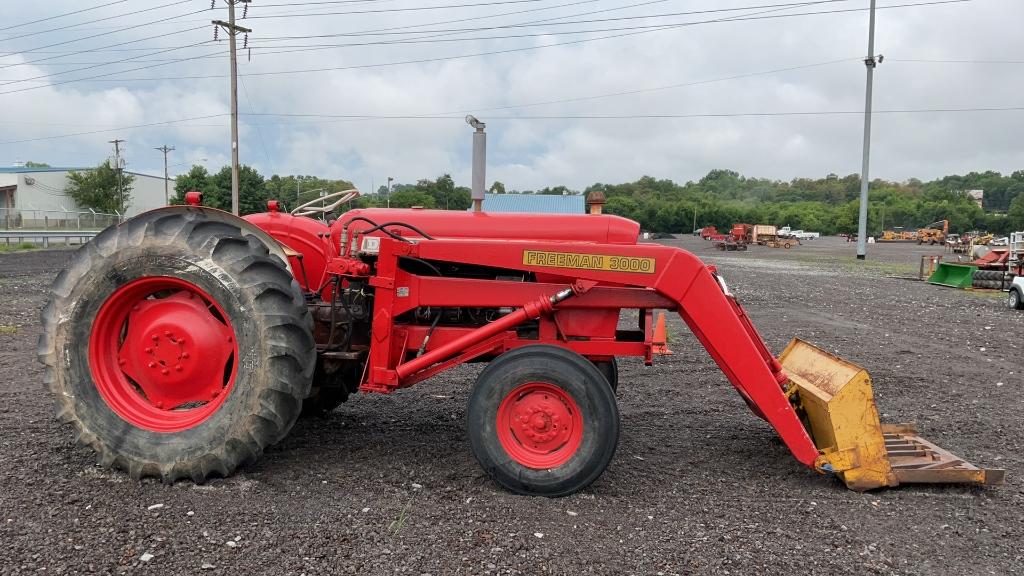 DAVID BROWN 900 SELECTOMATIC TRACTOR