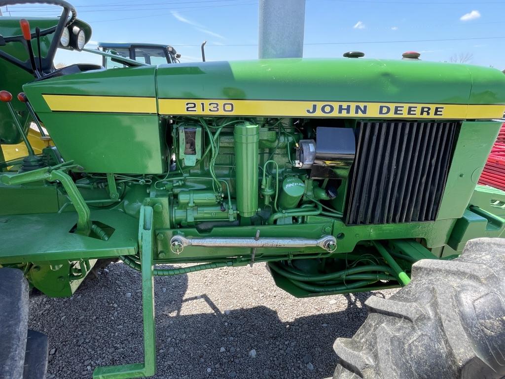 JOHN DEERE 2130 TRACTOR