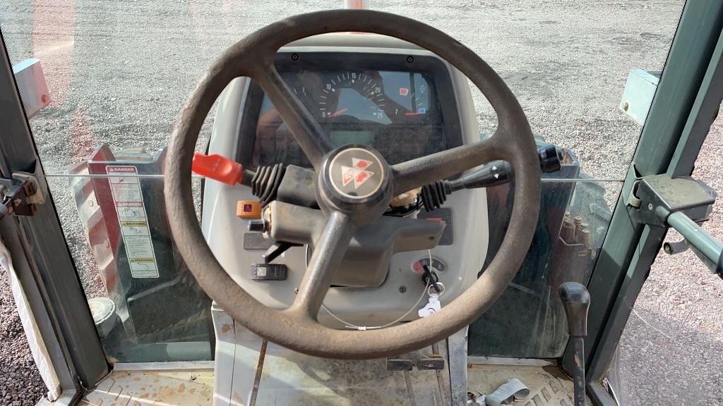 MASSEY FERGUSON 4245 TRACTOR