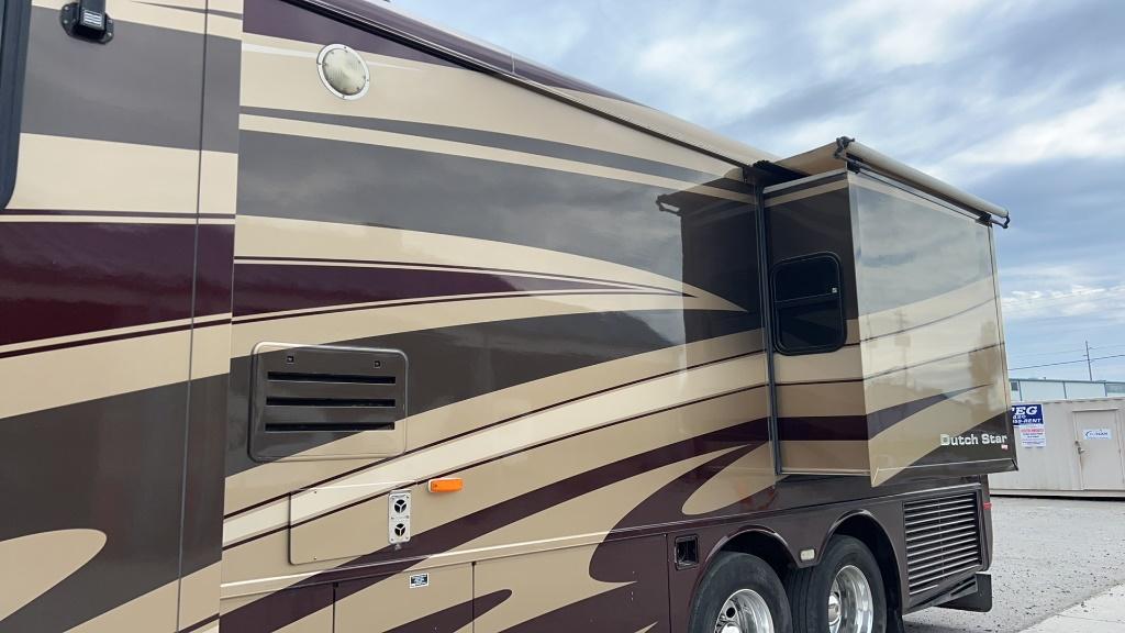 2007 NEWMAR DUTCH STAR 42' SINGLE AXLE MOTOR HOME