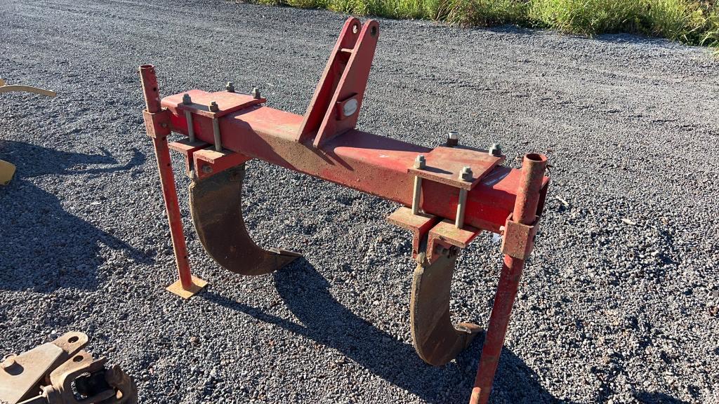 BRILLION 2 SHANK SUBSOILER CHISEL PLOW