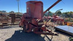 GEHL 95 GRINDER MIXER W/ LOADING AUGER