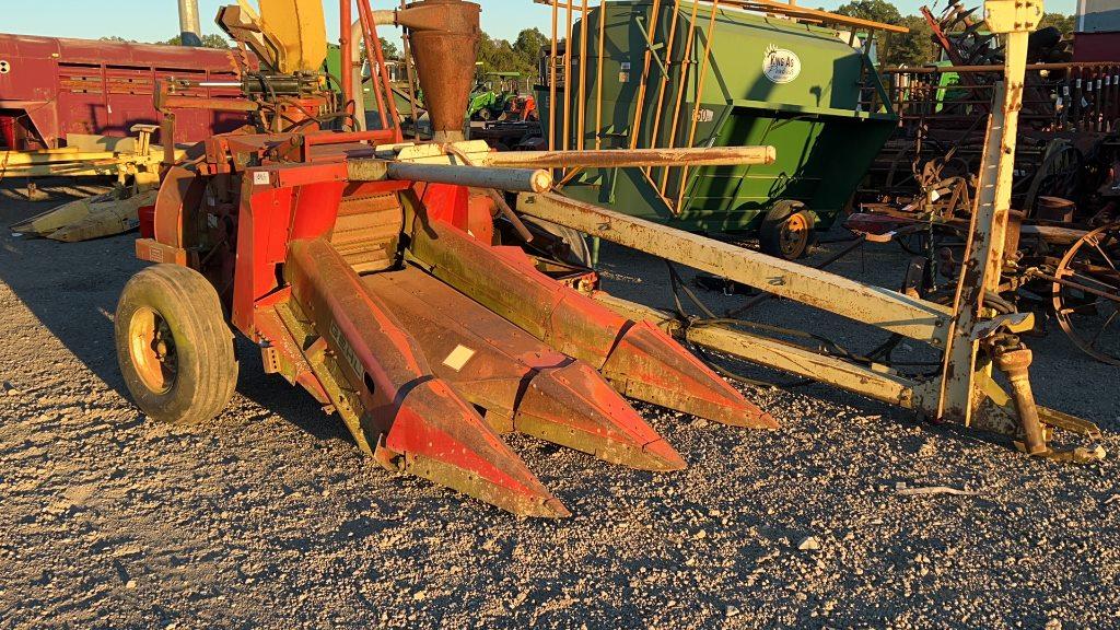 GEHL MOD CB700 SILAGE CHOPPER 30" ROWS