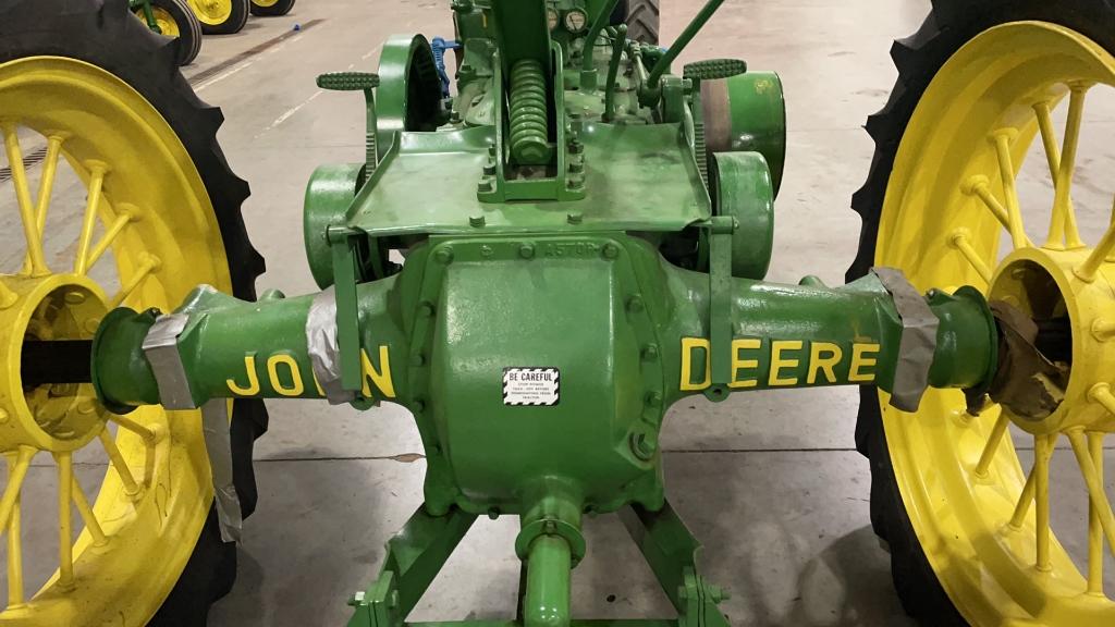 1937 JOHN DEERE A UNSTYLED