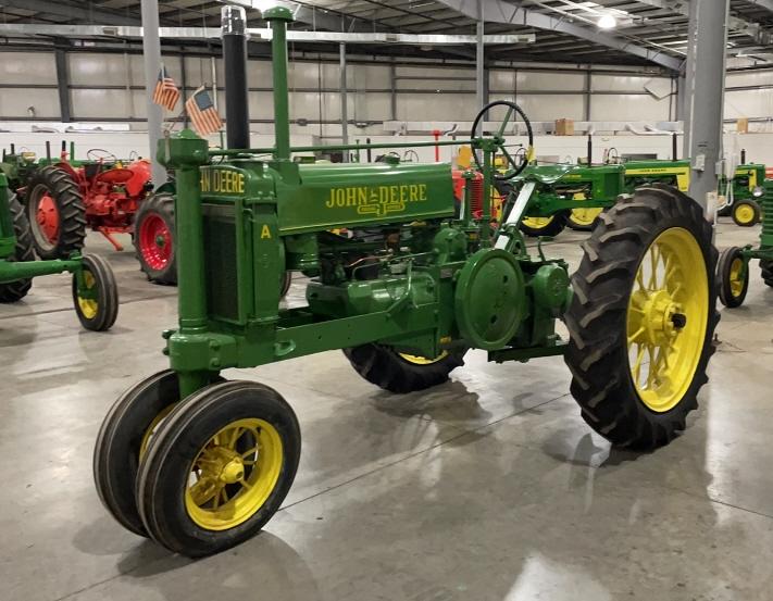 1937 JOHN DEERE A UNSTYLED