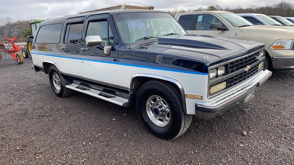 1989 CHEVROLET SUBURBAN