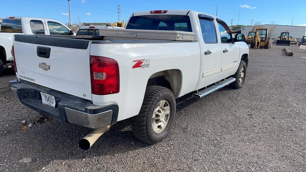 2009 CHEVY SILVERADO 2500 TRUCK