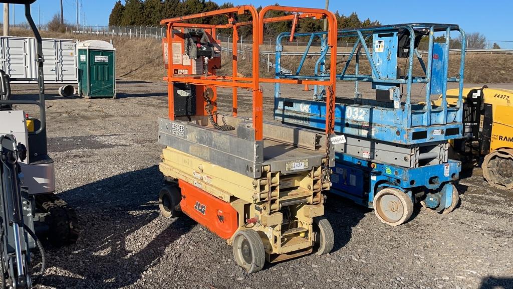 JLG 1930ES ELECTRIC MAN LIFT 19' HIGH