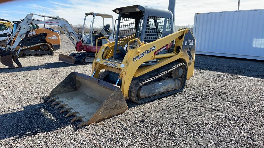 MUSTANG MTL 316 TRACK SKID STEER