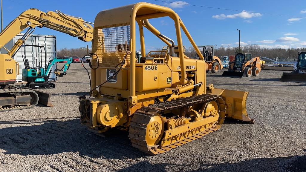 JOHN DEERE 450E DOZER