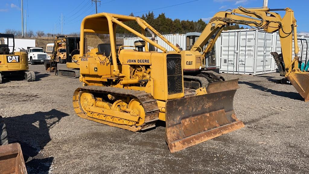 JOHN DEERE 450E DOZER