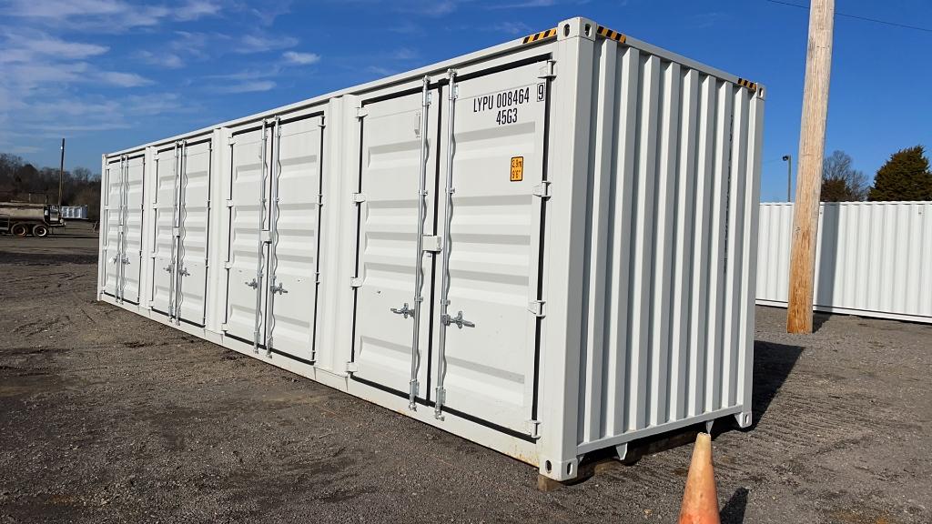 40' STORAGE CONTAINER