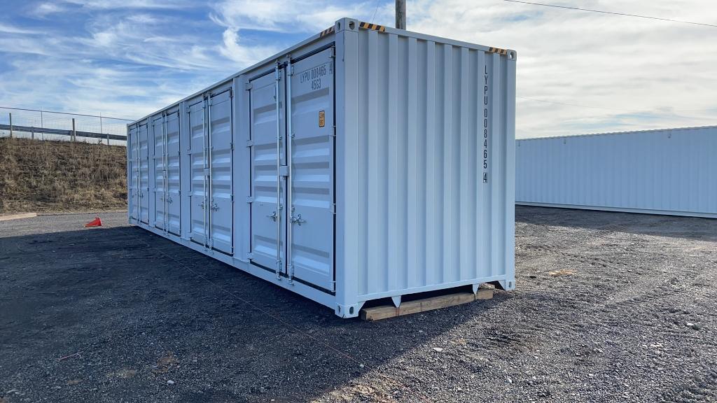 40' STORAGE CONTAINER