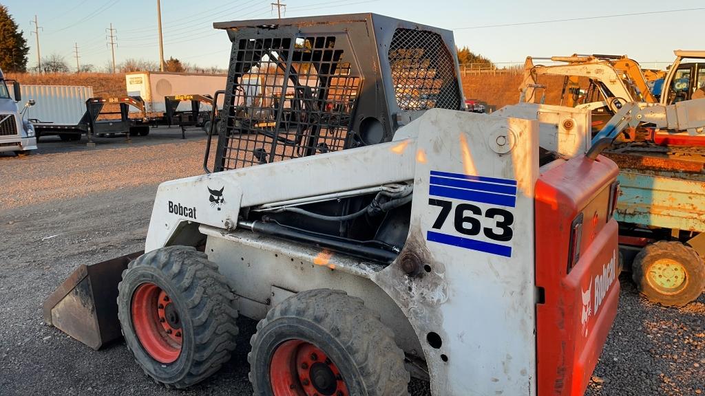 BOBCAT 763 SKID STEER