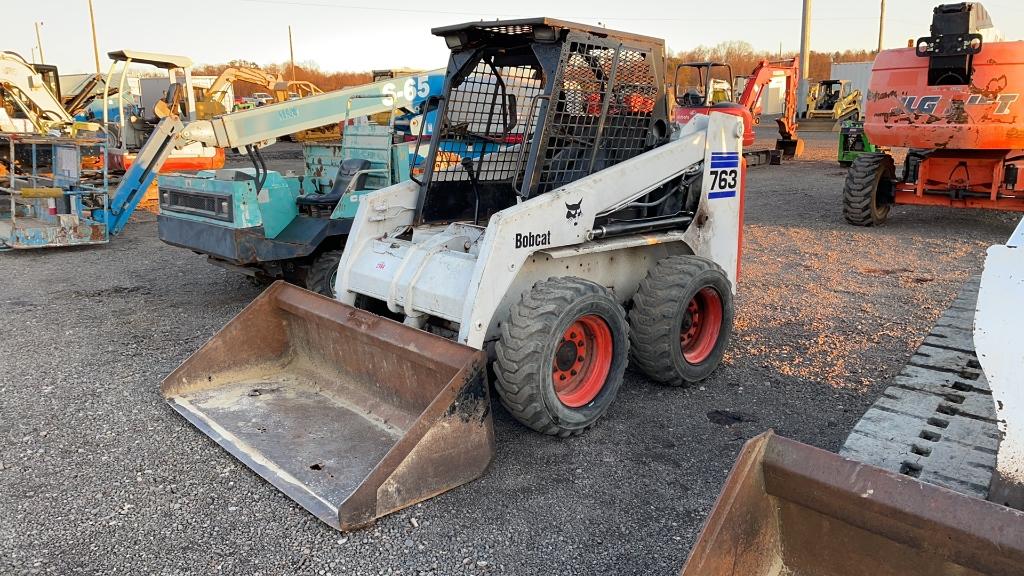 BOBCAT 763 SKID STEER