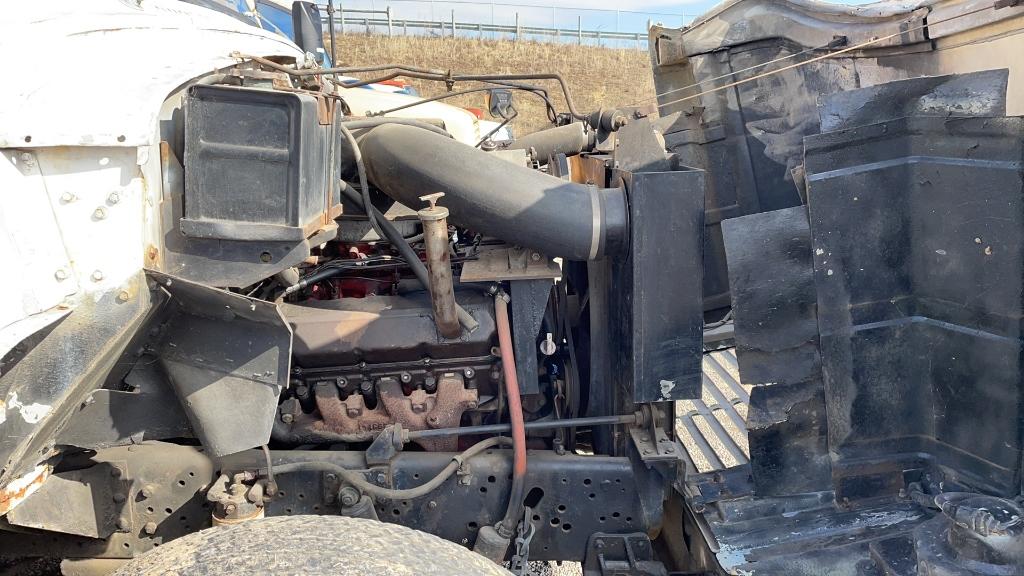 1978 INTERNATIONAL LOADSTAR DUMP TRUCK