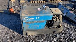 MILLER BOBCAT 225G WELDER