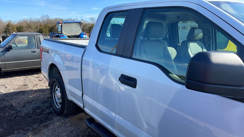 2015 FORD F-150 XL PICKUP TRUCK