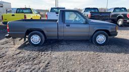 1989 MITSUBISHI PICKUP TRUCK