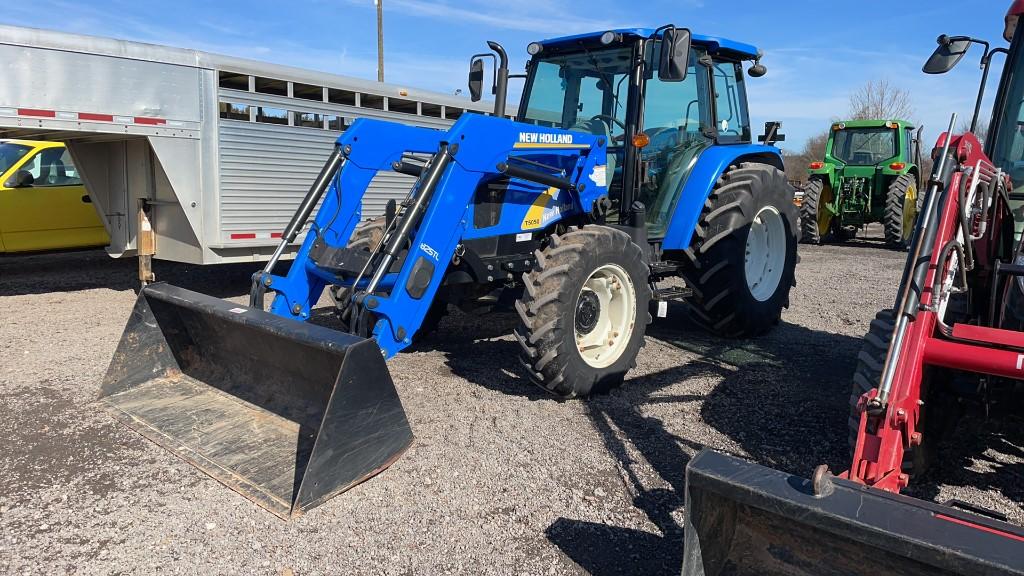 NEW HOLLAND T5050 TRACTOR