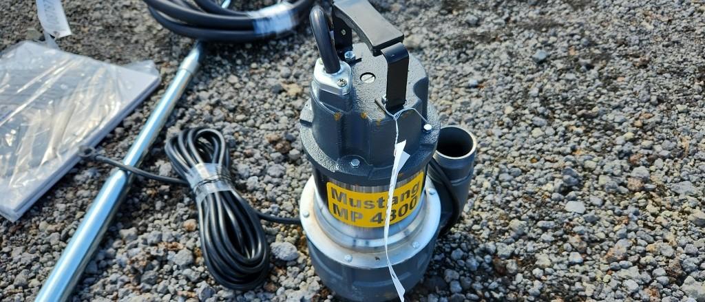 UNUSED MUSTANG MP4800 ELECTRIC SUMP PUMP