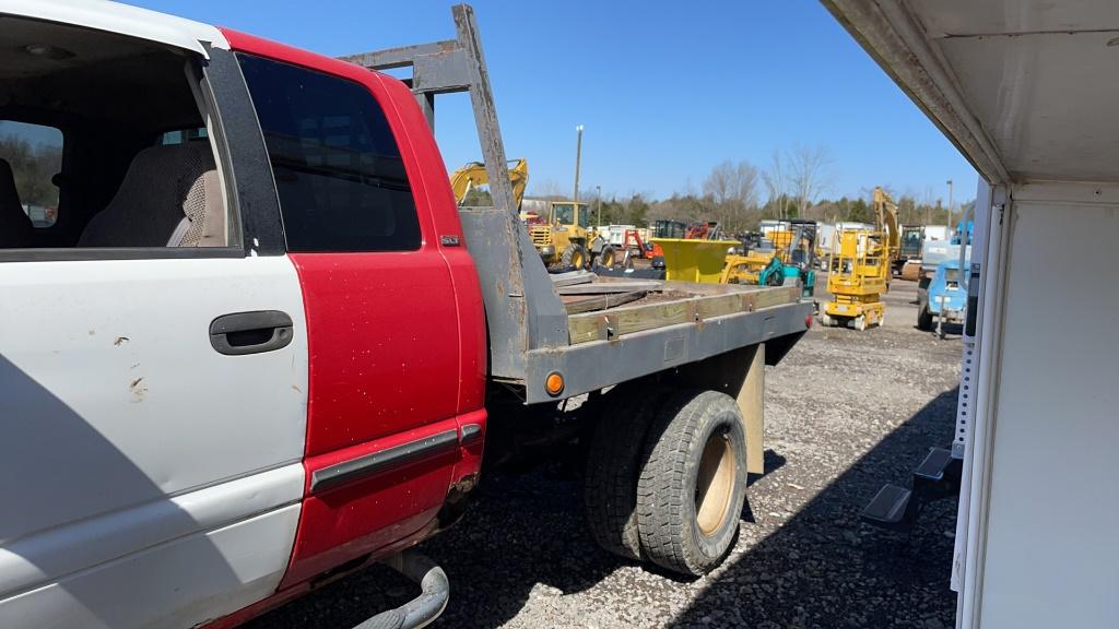 1999 DODGE 3500 EXTENDED CAB 4X4 SLT