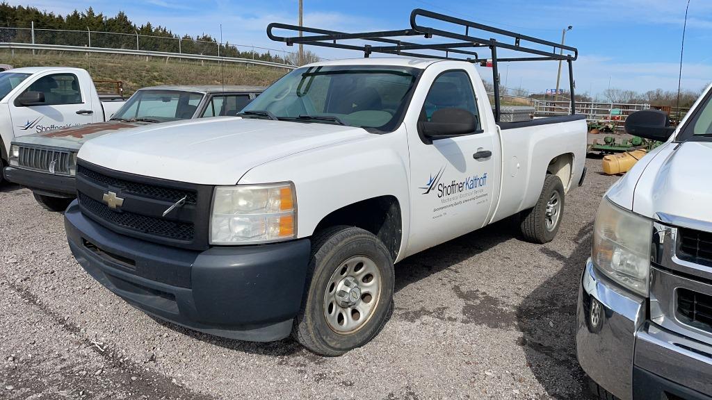 2010 CHEVY 1500 PICKUP TRUCK