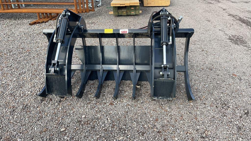 BLUE DIAMOND 70" EURO STYLE ROOT GRAPPLE