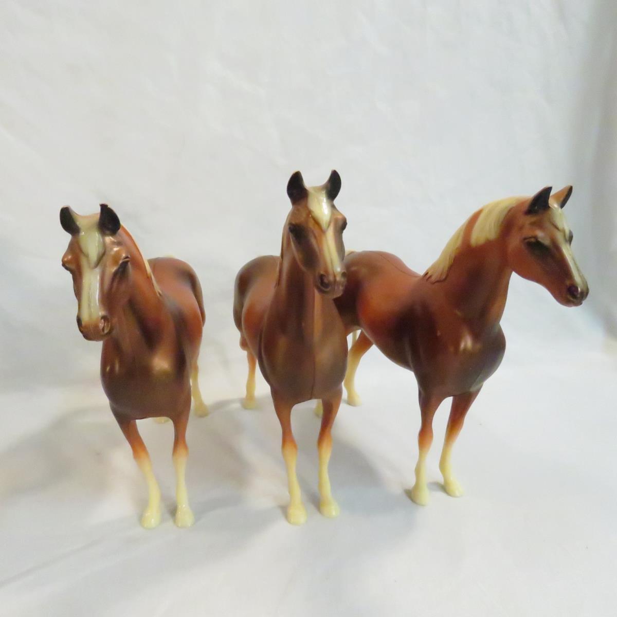 Hartland Plastics horses some sets, light brown